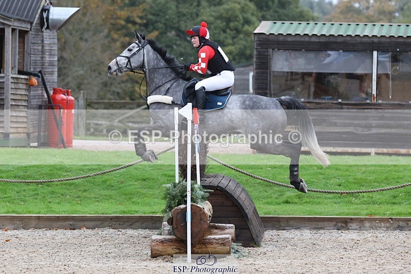 231118-134616-01991 - Cls 3 90cm