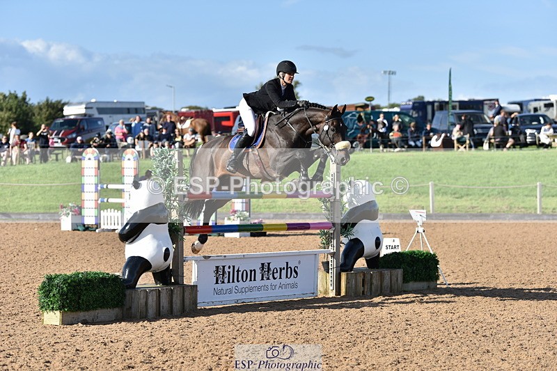 230811A-174846-07258 - Cls 25Nat 1.40m Open