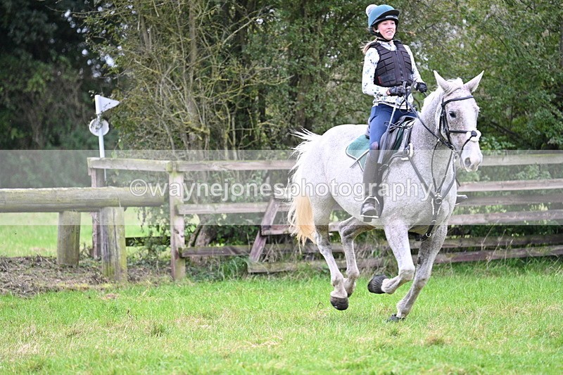 WJ7_1962 - Time at Photographer 13:13 to 13:26