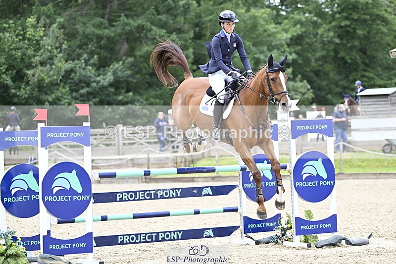 250525A-124514-17463 - B-313-Cosby.Green-ESPRIT.DE.FEU