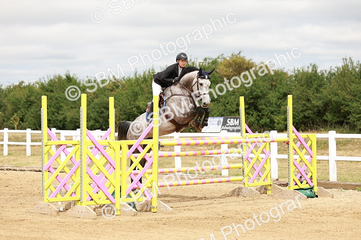 SBM_017387 - Class 21 - Senior Newcomers Championship 2d Rd