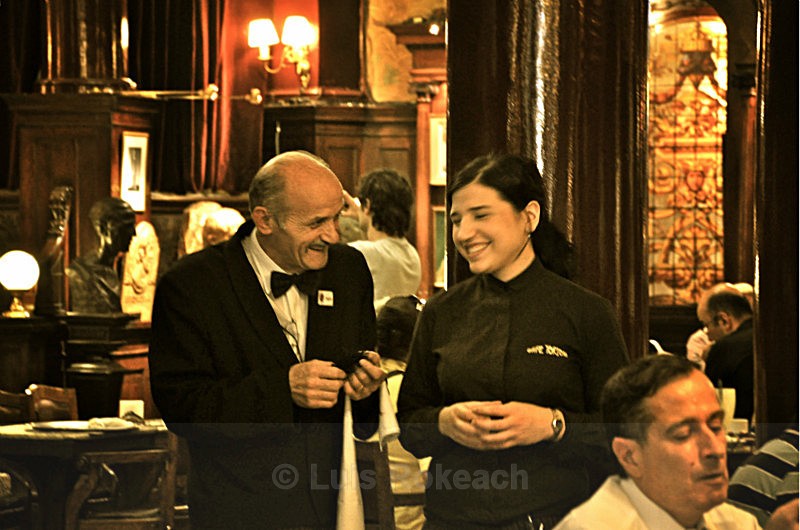 Changement de garde - Mozos in New York City
