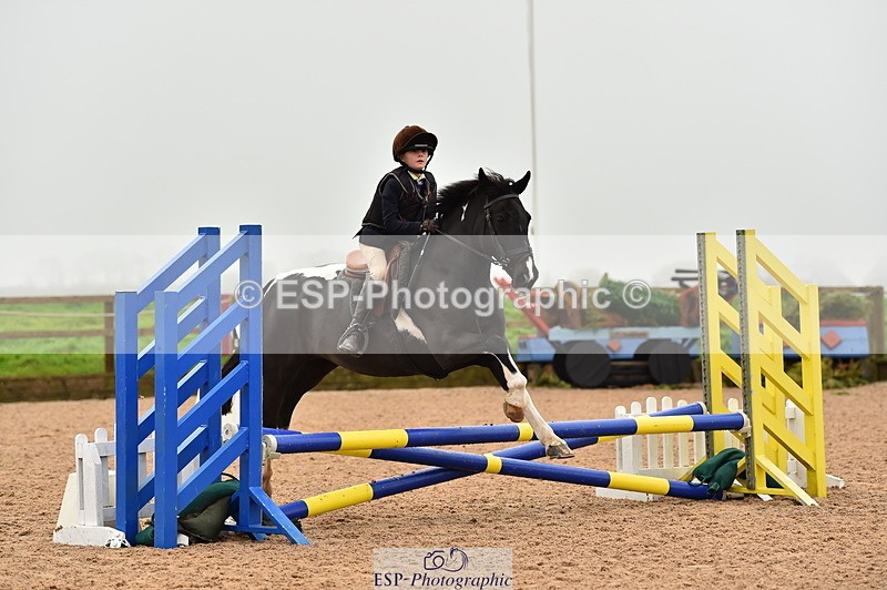 231118A-101648-01009 - Cls 18+19 Club and Schools 70cm