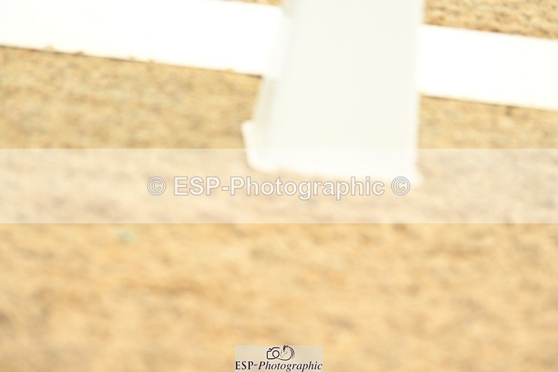 230813-172715-08667 - Cls 14 Medium Silver 16.45 to End