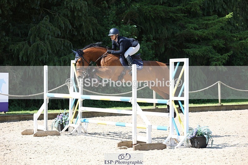 230513-103920-03938 - Cls 18 Snr 1.05m Open