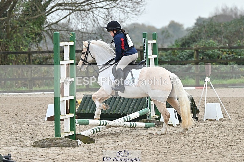 241110-101304-00217 - 40cm Showjumping