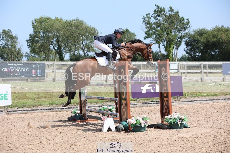 250725-143211-03335 - Cls 3 Snr Foxhunter