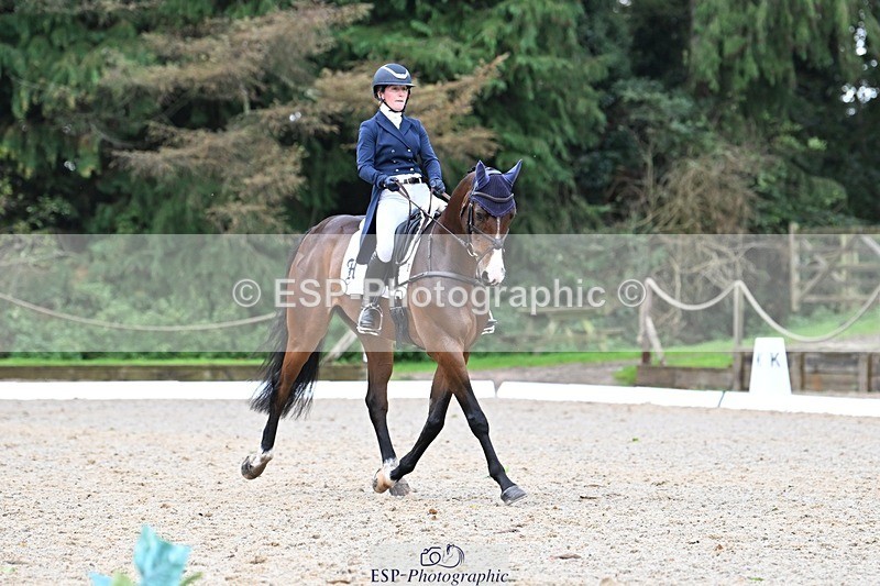 231019-122946-02781 - 045-HILDARE.REGARDE.MOI-Danielle.Mccormack-DR