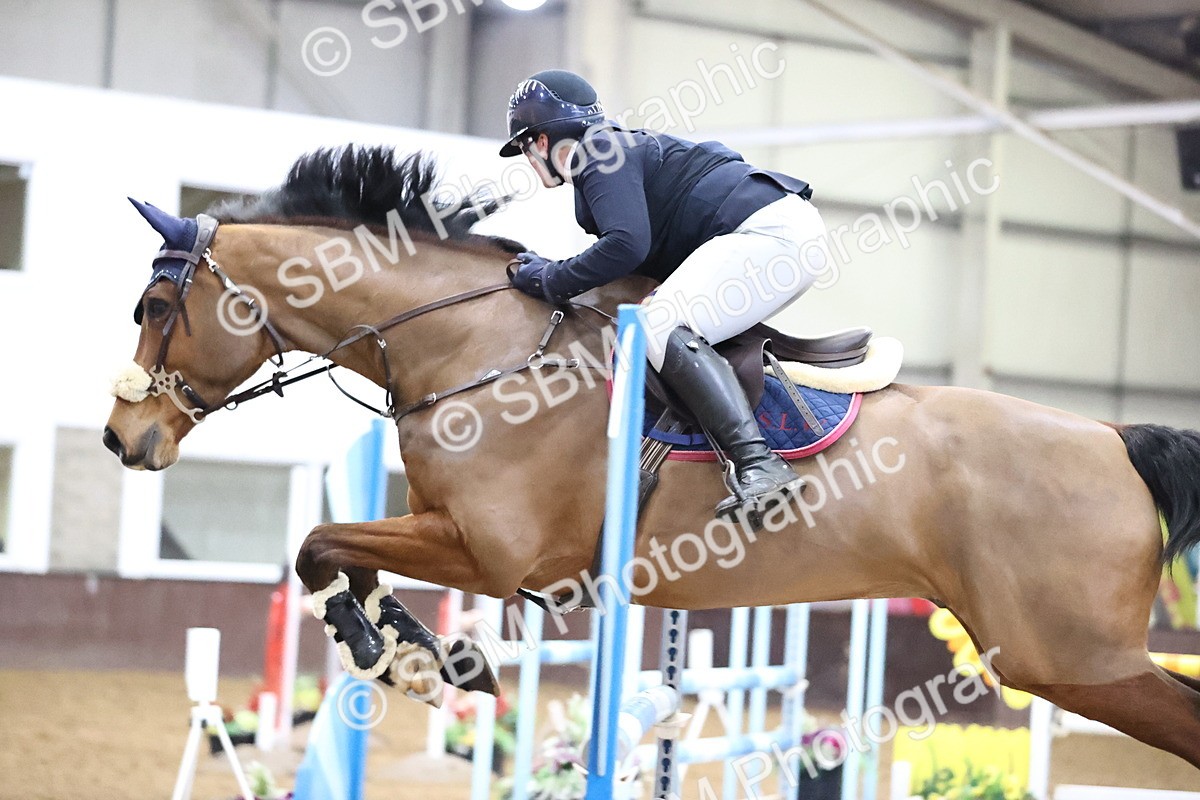 SBM_005689 - Class 17 - Senior Newcomers 1.10m