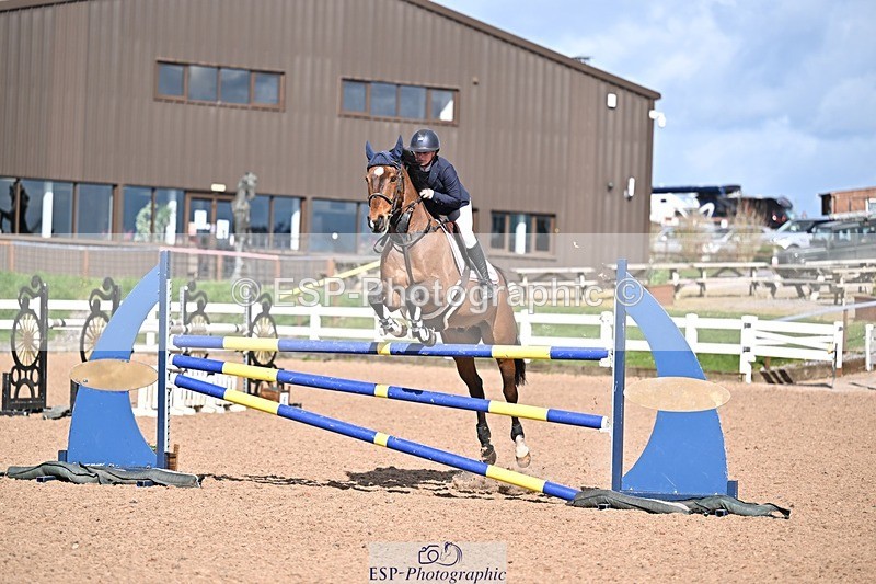260325-142043-00570 - Cls 6 Foxhunter and 1.20m Open