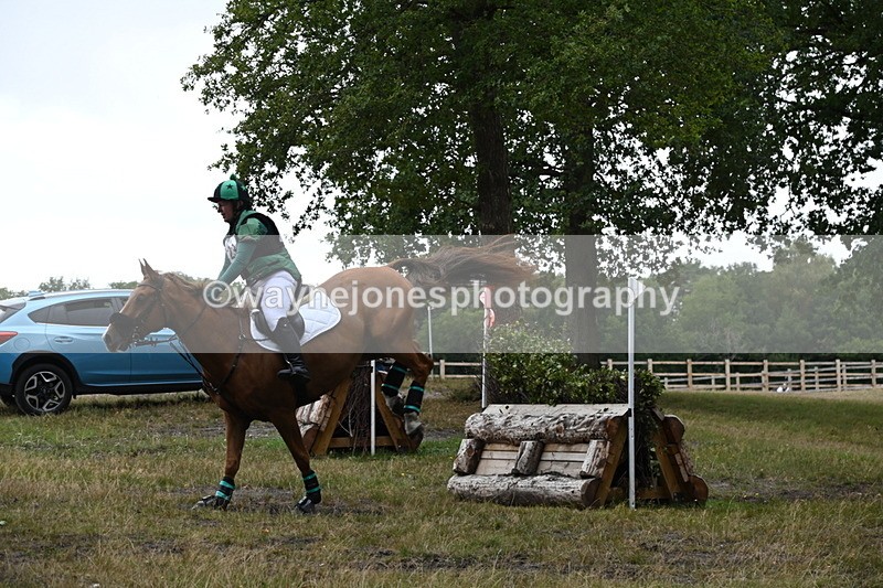 WJ6_1099 - XC Time 13:19 to 13:24