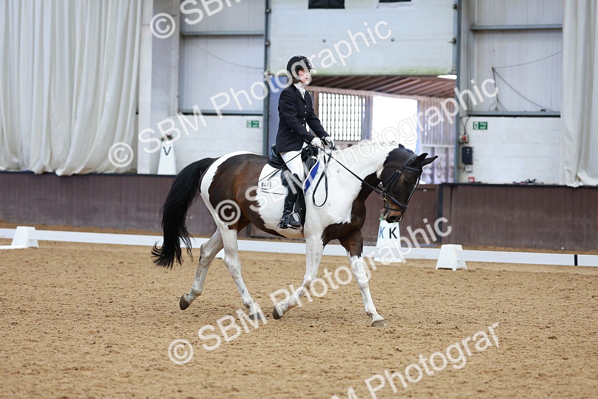 SBM_003566 - Class 15-16-18 - Novice 3-Elementary 1-PYO
