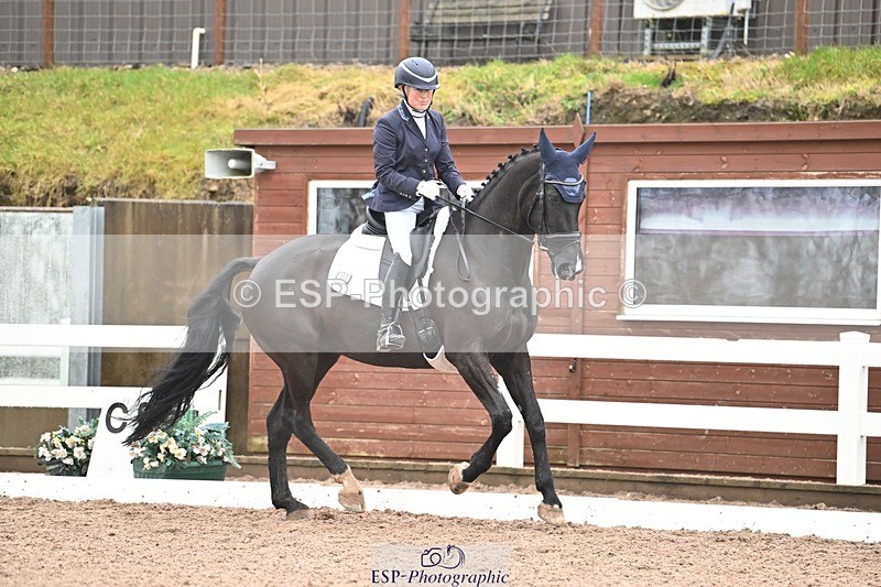 250215-140030-03977 - 228-Louise.Hutchinson-Shovern.Noire