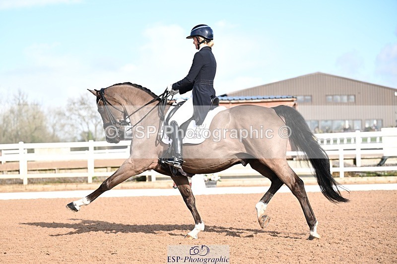 260213-114520-01587 - 017-Holly.Kerslake