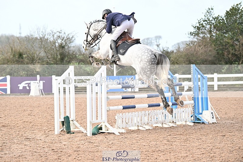 231209A-132205-01894 - Cls 13 Foxhunter & 1.20m Open