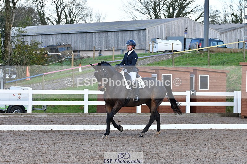 231104A-124132-00529 - Cls 12 Music Medium