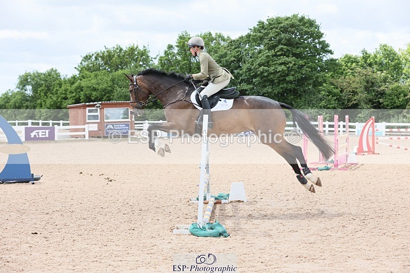 250528-123318-00736 - Cls 3 Snr 1.05m Open