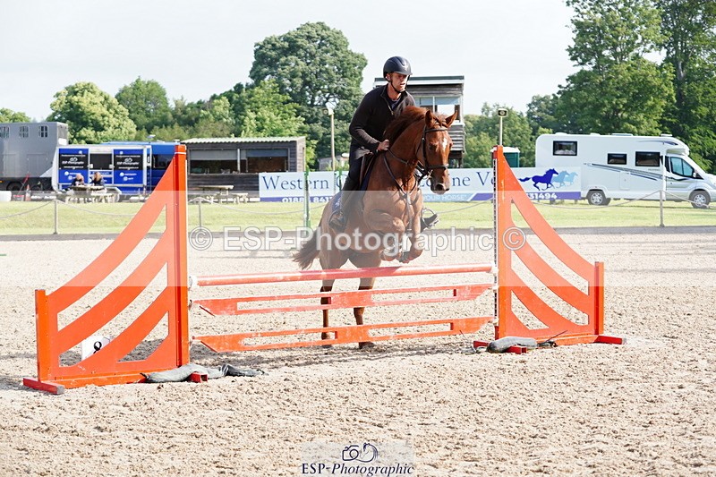 250613A-084948-01004 - Cls 8 85cm Schooling Round