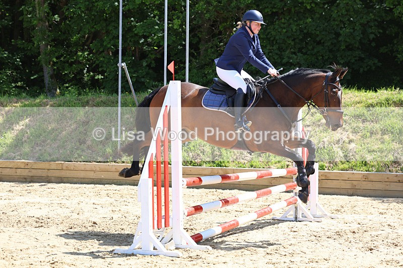 3E7A9641 - Class 8: Senior 80cm