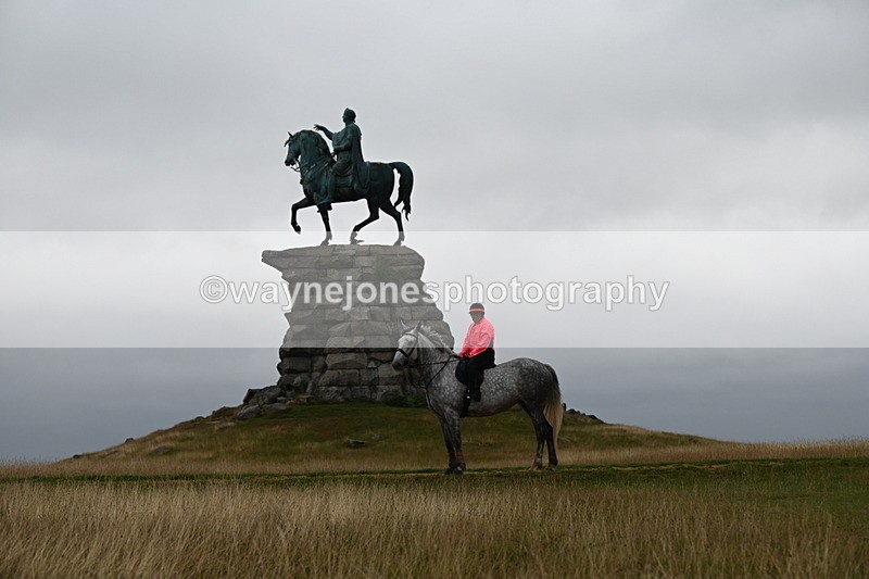 DSC_0192 - Time at Statue 09:51 to 10:54