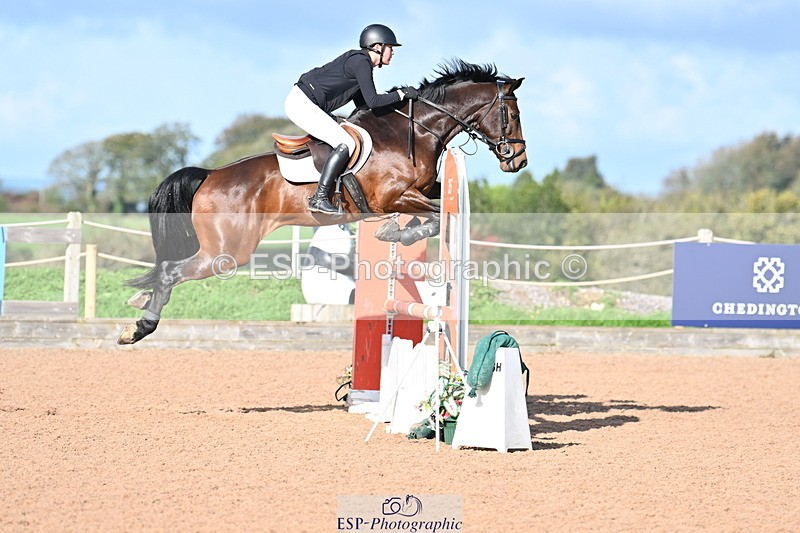 231014A-104254-04193 - Cls 18 Newcomers & 1.10m Open