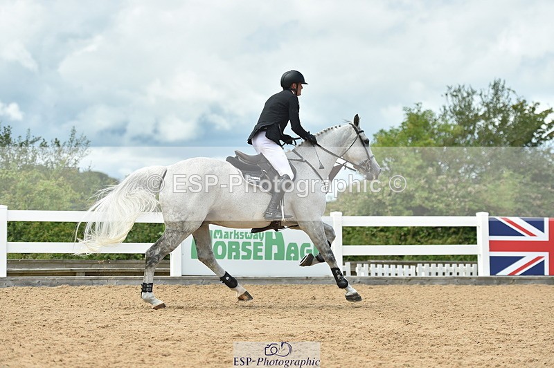 230723A-133928-12107 - Cls 24, 1 Star Gold 1.30m