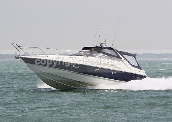 090423 ON A MISSION IMG_4610 - Motorboats - Open