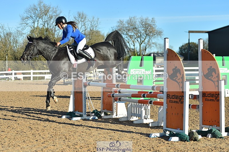 231111A-025658-01296 - Cls 9 British Novice & 90cm Open