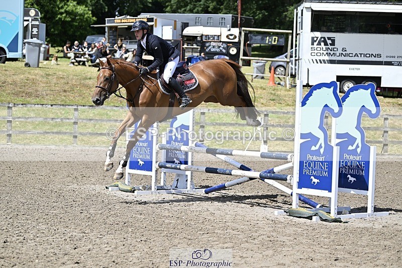 240710-115446-22516 - Cls 203 4 Yr Old 90cm