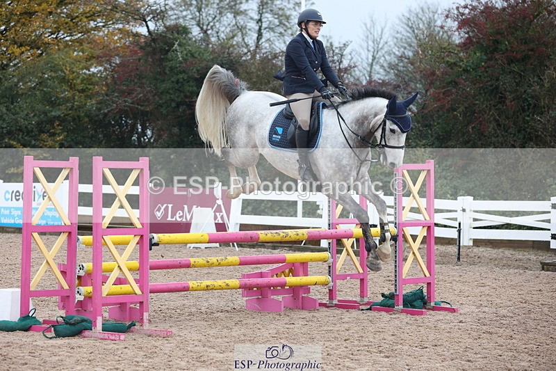 231112A-095101-03085 - Cls 17 Blue Chip Novice Winter Qualifier