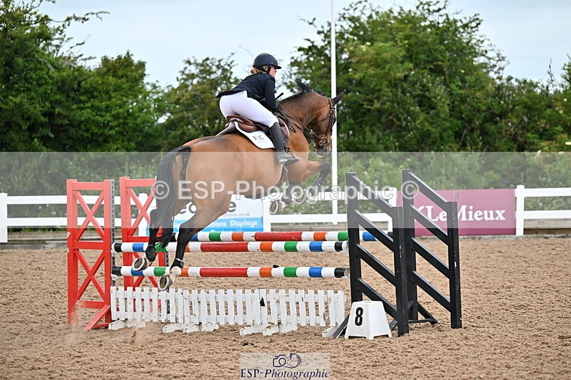 240703A-110251-00105 - Cls 02 Snr Disc & 1.00m Open