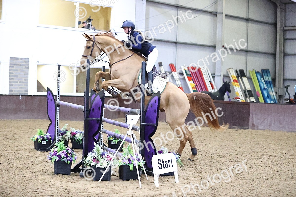 SBM_010168 - Class 25 - Equestrian Senior Foxhunter 1.20m