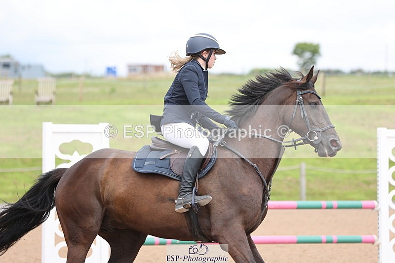 240714A-135643-02292 - Cls 11 & 12 Children on Horses