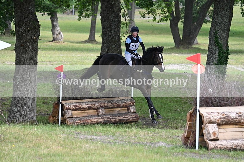 WJ7_8901 - Time 10:45 to 11:03