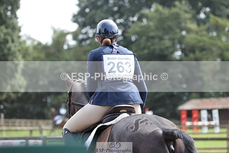 240803-150237-08628 - 263-Torie_Sleep-DUTCH-MAN