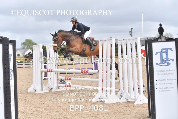 BPP_4081 - CLASS 4 Senior BritiNovice/ 90cm Open