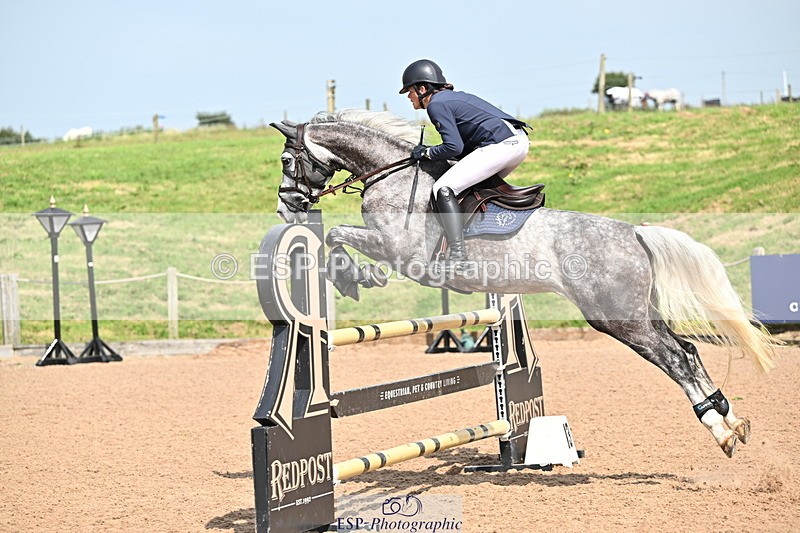 240828A-135547-00742 - Cls 4 Snr Newcomers and 1.10m Open