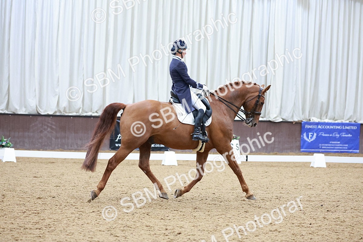 SBM_020845 - Class 13 - FEI INT I - 16.26-17.14
