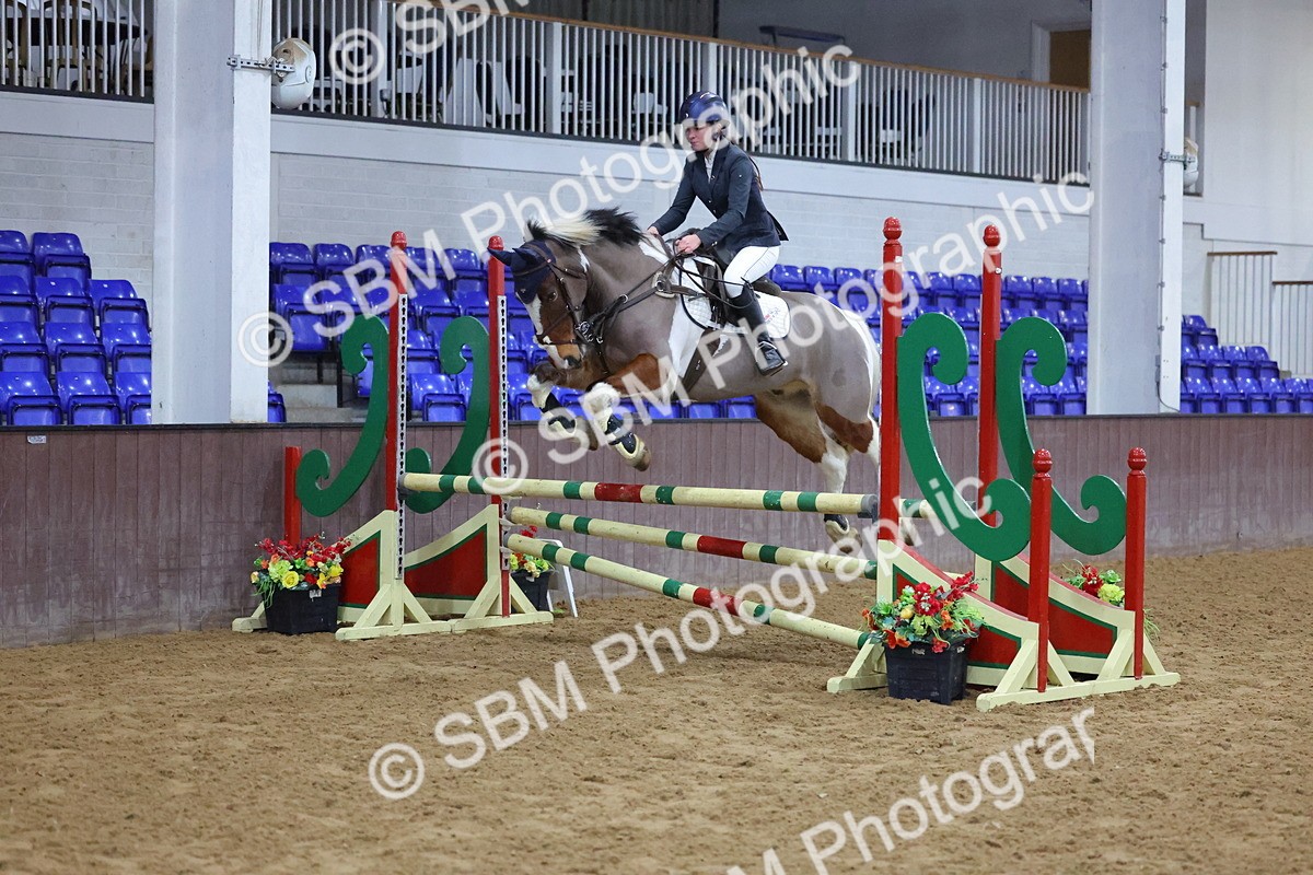 SBM_000685 - Class 13 - Equissage Pulse Senior British Novice/ 90cm Open - First Round (0.90m)
