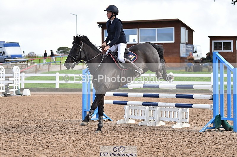 231029A-113222-03065 - Pony Newcomers & 1m Open