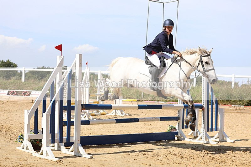 3E7A1648 - Class 10: 90cm open