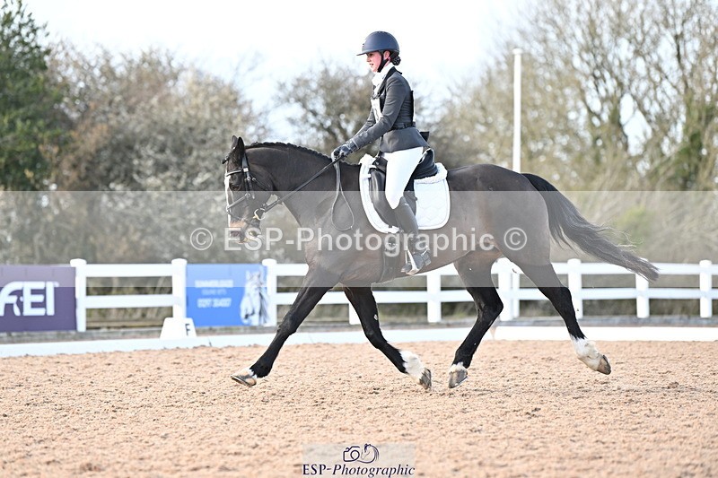 240324A-160427-04729 - Novice 28, 15.33 to 16.15