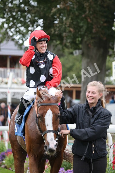 yr24092021r6-40 - Race 6 4.25pm William Hill Pick Your Places Stakes