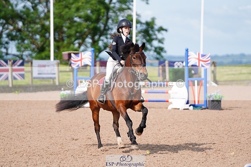 250608-090948-01694 - Cls 2 Pony Intro 70cm