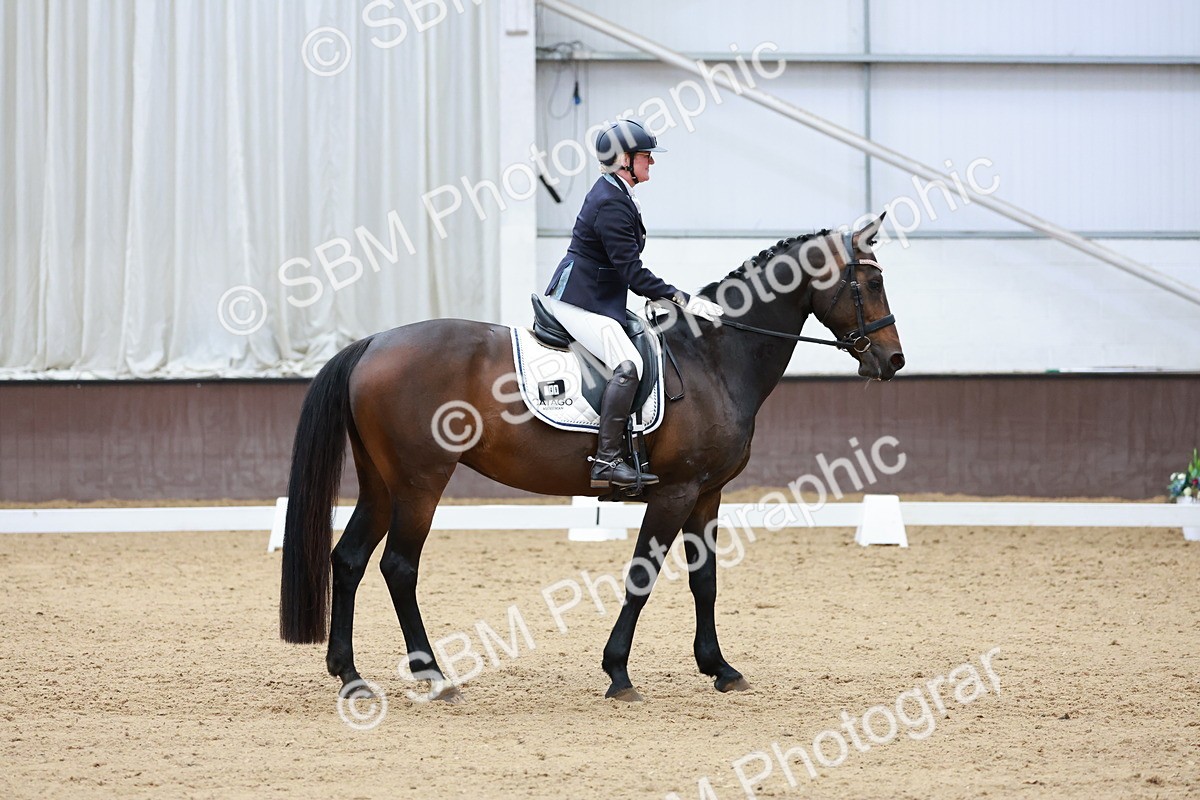 SBM_010005 - Class 6b - Novice 6 - 12.40-13.43