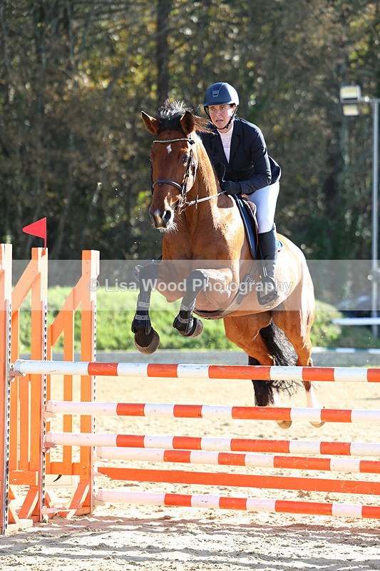 3E7A5723 - Class 7: Senior Newcomers/1.10m open