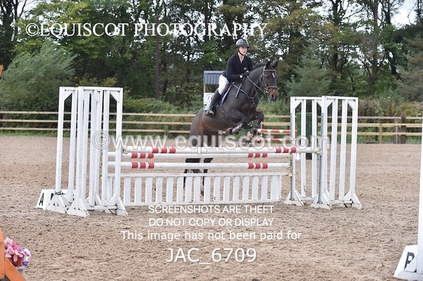 JAC_6709 - CLASS 17 SUN Pony Newcomers/ 1m Open