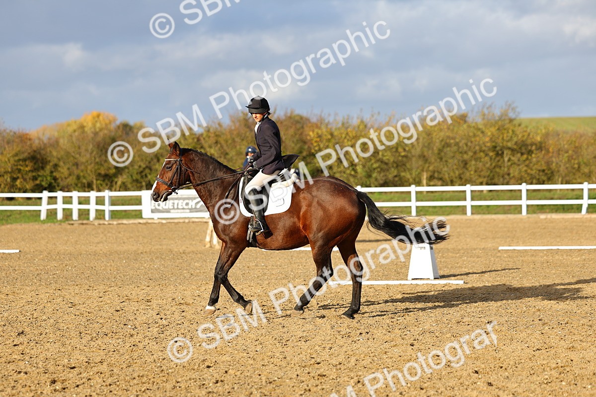 SBM_002692 - Class 8-11 - Novice 1-E1