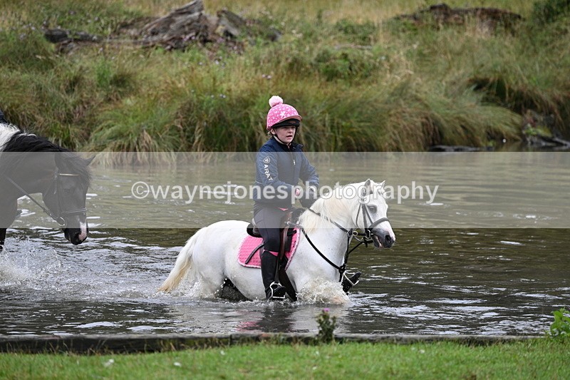 WJ7_9300 - Time at Water 11:53 to 12:23