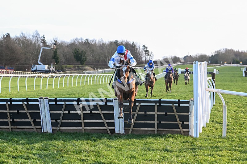 010125-Race 1-Its All About You-5561 - Race 1